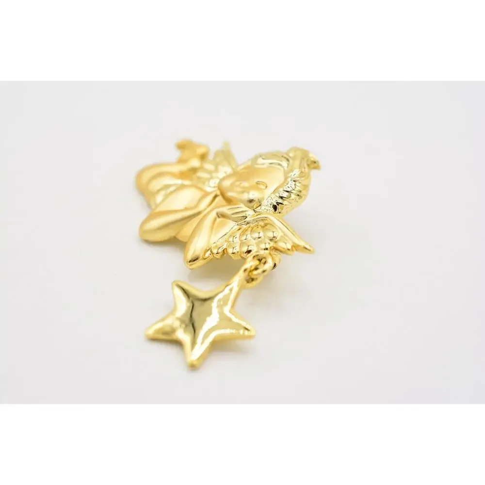Ajc stunning brooch